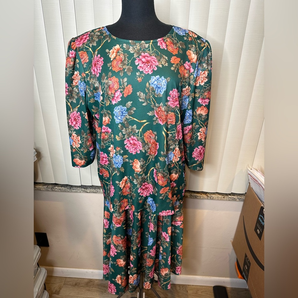 Vintage California Looks Green Floral Prairie Midi One Piece Dress Made USA SZ18